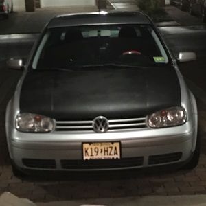 Volkswagen Golf 4 2004 gls 4 doors